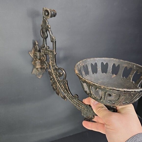 Antique Wall Mount Oil Lamp Holder Cast Iron Wall Sconce Swing Wall Bracket USA - Picture 14 of 14